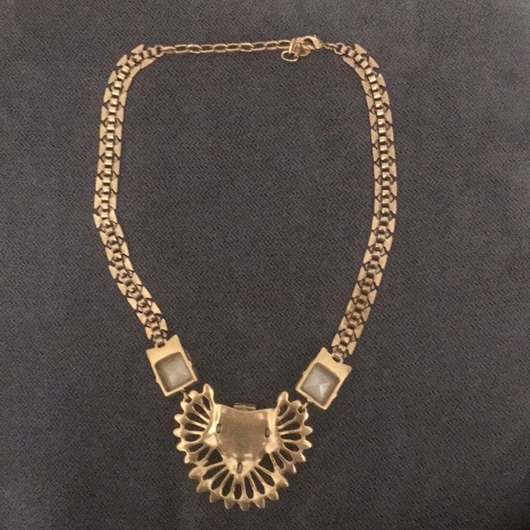 Stella and Dot Statement Necklace - Picture 3 of 4